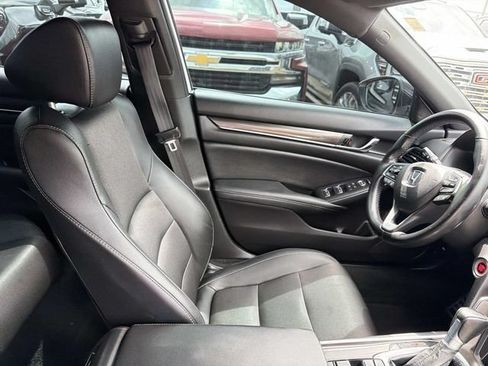 Used 2021 Honda Accord Sport image 13