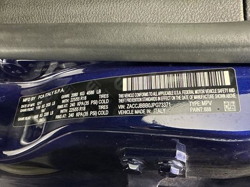 Used 2018 Jeep Renegade Altitude image 12