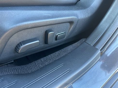 Used 2019 Subaru Outback 2.5i Limited image 10