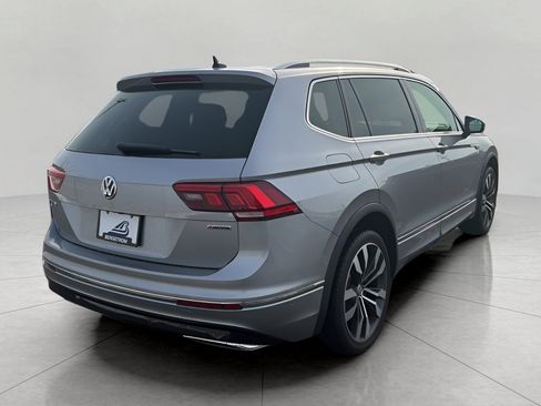 Used 2021 Volkswagen Tiguan SEL Premium R-Line image 8