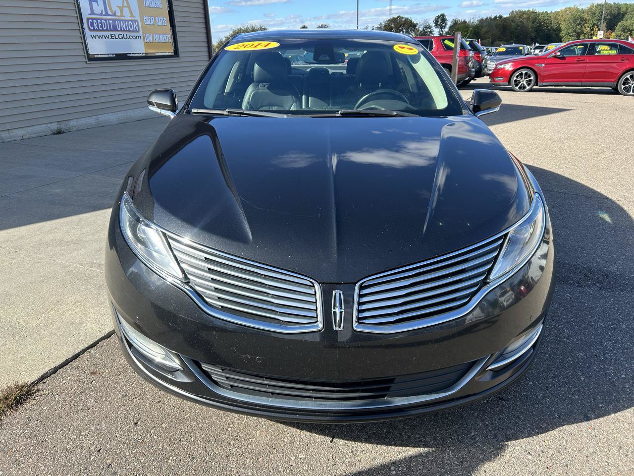 Used 2014 Lincoln MKZ Hybrid FWD image 2