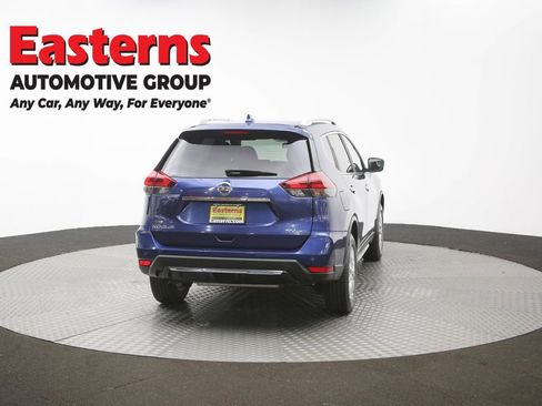 Used 2020 Nissan Rogue SV AWD/4WD image 39