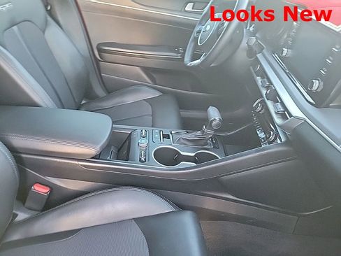 Used 2021 Kia K5 GT-Line AWD/4WD image 43