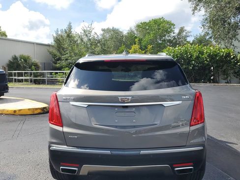 Used 2019 Cadillac XT5 Platinum AWD/4WD image 13