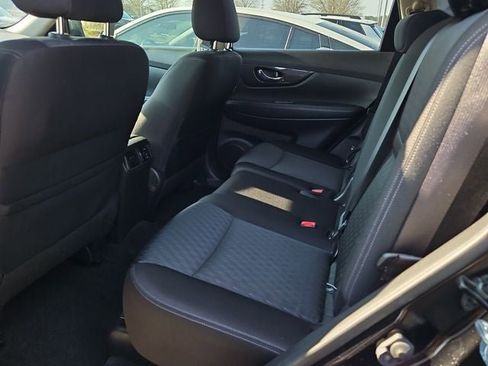 Used 2019 Nissan Rogue S w/ Special Edition Package image 16