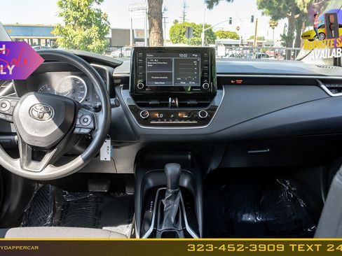 Used 2022 Toyota Corolla LE w/ Carpet Mat Package (TMS) FWD image 18