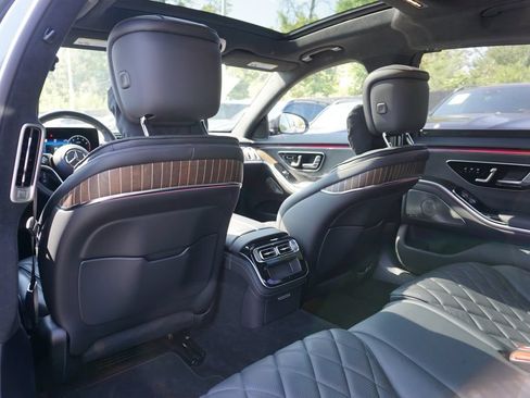 Certified 2023 Mercedes-Benz S 580 4MATIC Sedan image 24
