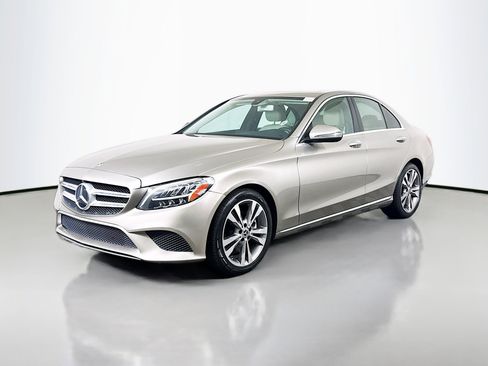 Used 2019 Mercedes-Benz C 300 Sedan image 4
