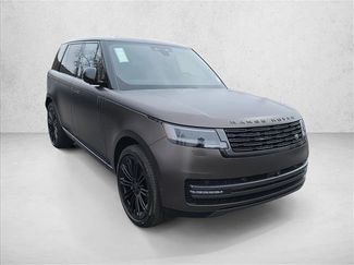 New 2026 Land Rover Range Rover SE video 3