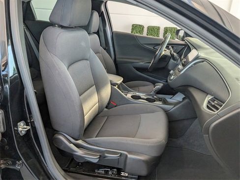Certified 2023 Chevrolet Malibu RS image 16