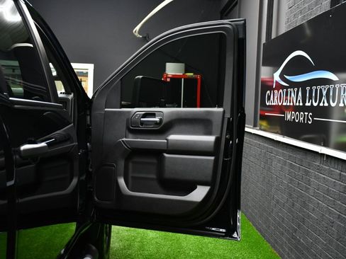 Used 2026 Chevrolet Silverado 2500 Custom w/ Custom Value Package AWD/4WD image 39