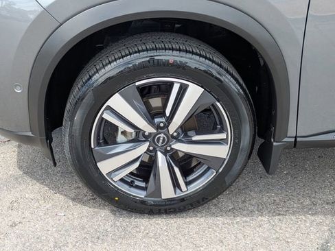 Certified 2023 Nissan Rogue SL w/ SL Premium Package FWD image 10