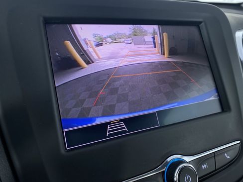 Certified 2024 Chevrolet Equinox LS w/ LS Convenience Package image 6