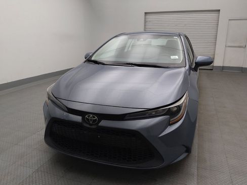 Used 2021 Toyota Corolla LE FWD image 15