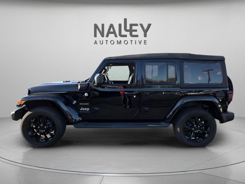 Used 2023 Jeep Wrangler Sahara w/ Cold Weather Group image 3