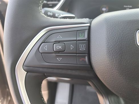 New 2025 Jeep Grand Cherokee L Laredo w/ Luxury Tech Group I image 19