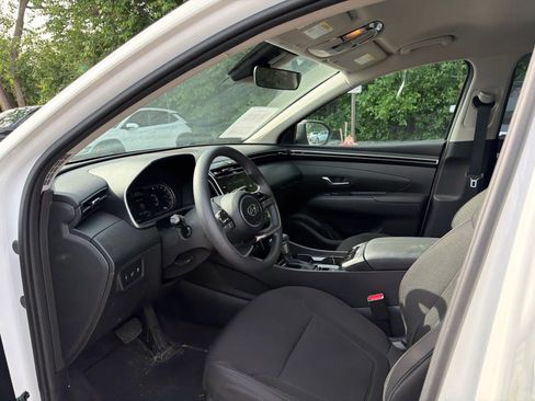 Certified 2023 Hyundai Tucson SEL AWD/4WD image 5