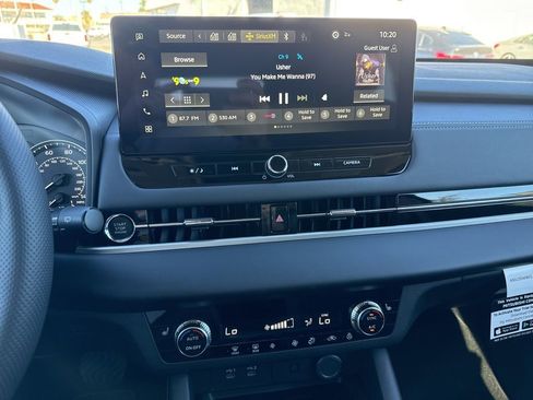 New 2026 Mitsubishi Outlander SE image 15