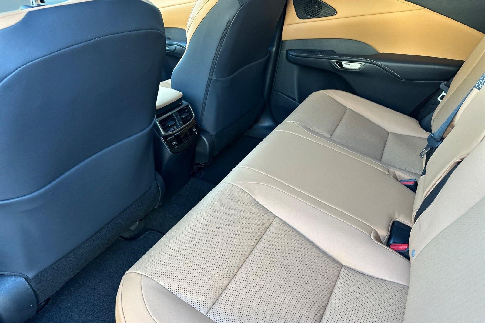 New 2026 Lexus RX 350 Premium w/ Accessory Package (K3) FWD image 23