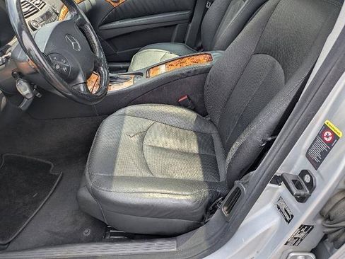 Used 2006 Mercedes-Benz E 500 4MATIC Sedan image 10