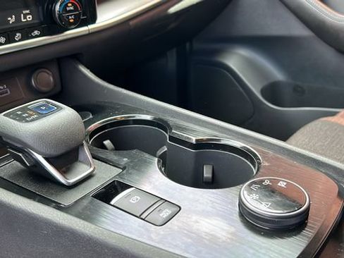 Certified 2021 Nissan Rogue SV AWD/4WD image 18