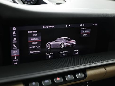 Used 2020 Porsche 911 Carrera 4S AWD/4WD image 38
