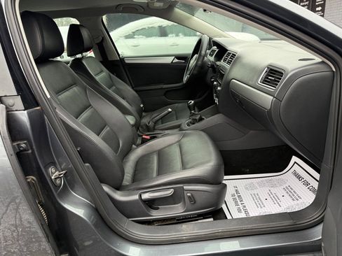 Used 2014 Volkswagen Jetta SE image 33