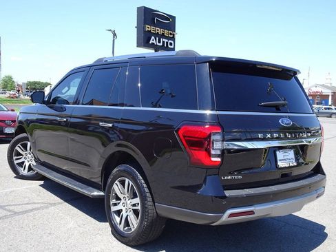 Used 2023 Ford Expedition Limited image 4