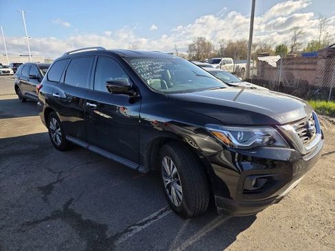 Used 2019 Nissan Pathfinder SL image 8