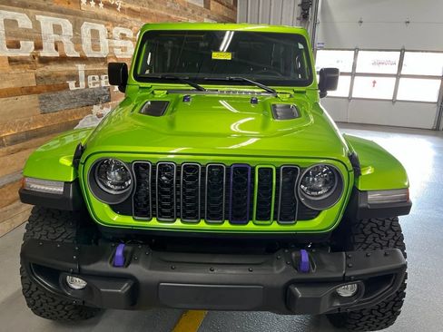 Used 2025 Jeep Wrangler Rubicon w/ Xtreme 35 Tire Package AWD/4WD image 58