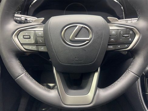 Used 2024 Lexus NX 250 FWD image 57