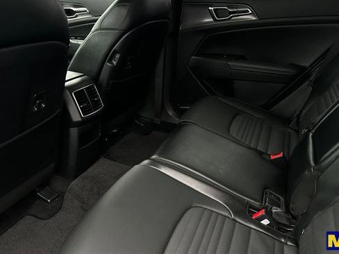 Used 2025 Kia Sportage SX image 14