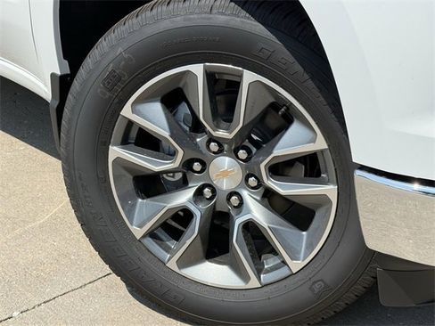 New 2026 Chevrolet Silverado 1500 LT image 10