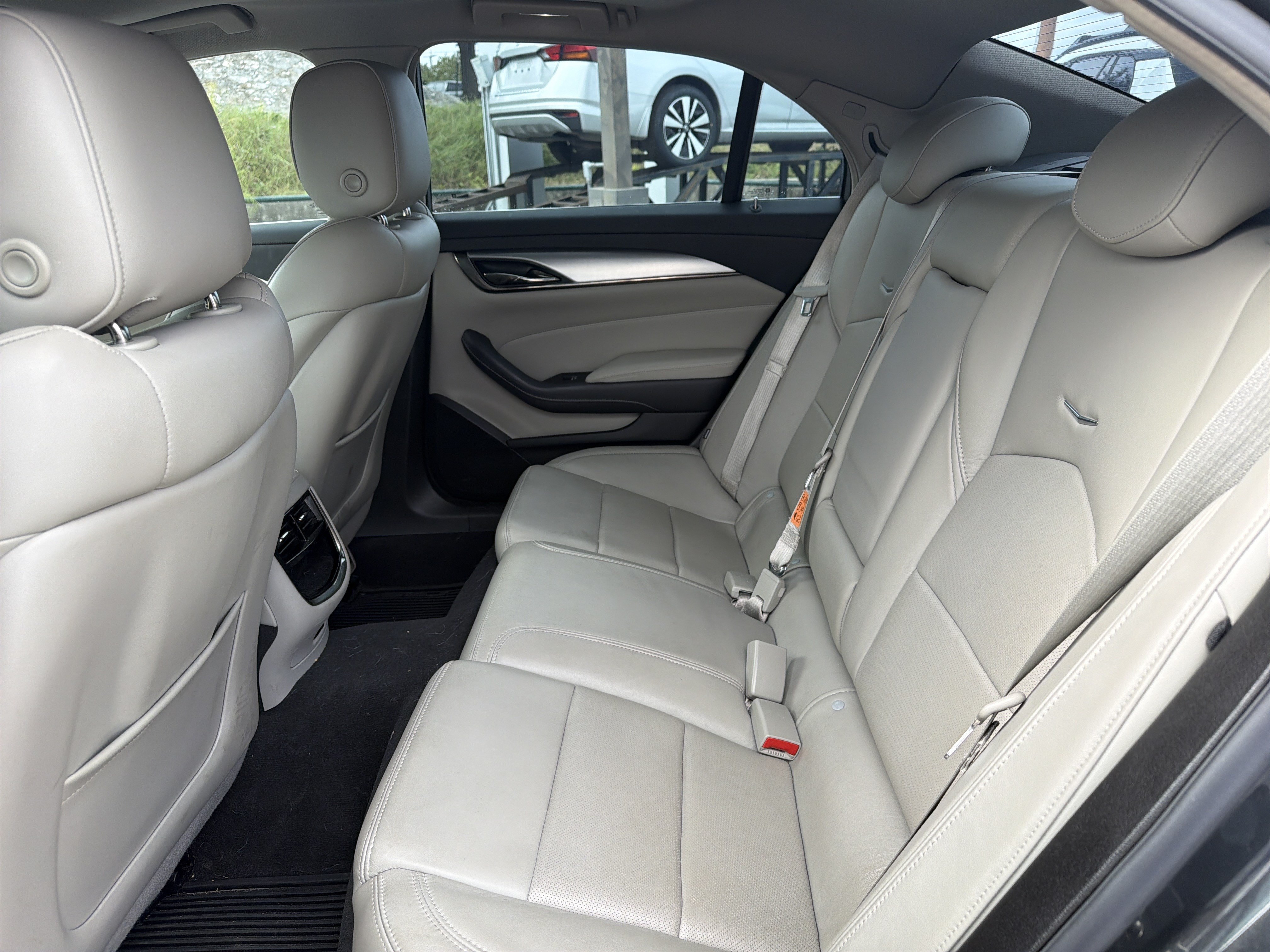 Used 2018 Cadillac CTS Sedan w/ Seating Package RWD image 25