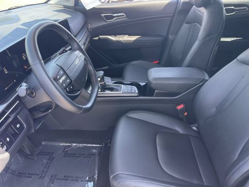 Certified 2026 Kia Sportage EX FWD image 18