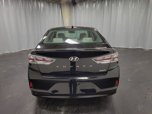 Used 2019 Hyundai Sonata Plug-In Hybrid image 8