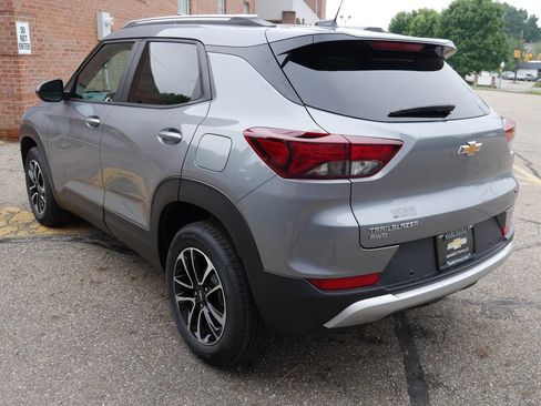 New 2026 Chevrolet TrailBlazer LT w/ LT Cold Weather Package AWD/4WD image 5