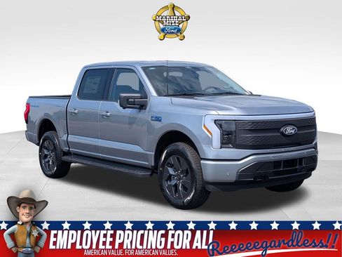 New 2025 Ford F150 Lightning Flash AWD/4WD image 1