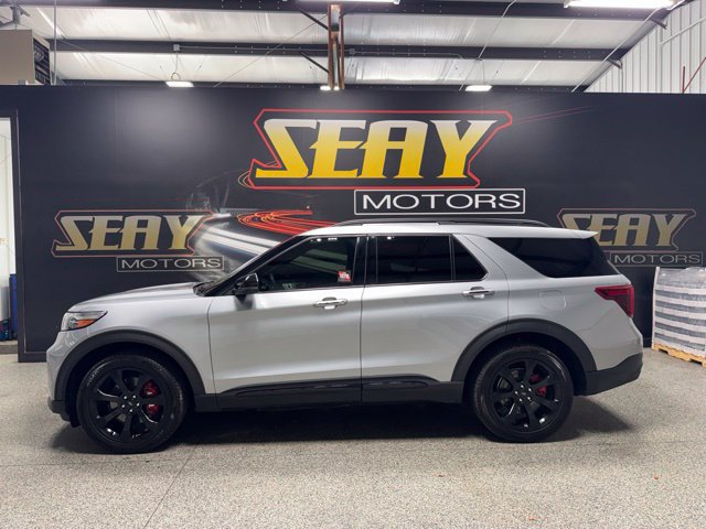 Used 2023 Ford Explorer ST w/ Equipment Group 401A AWD/4WD image 3