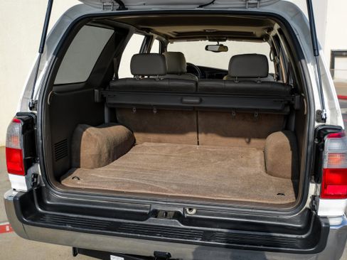 Used 1998 Toyota 4Runner Limited image 42
