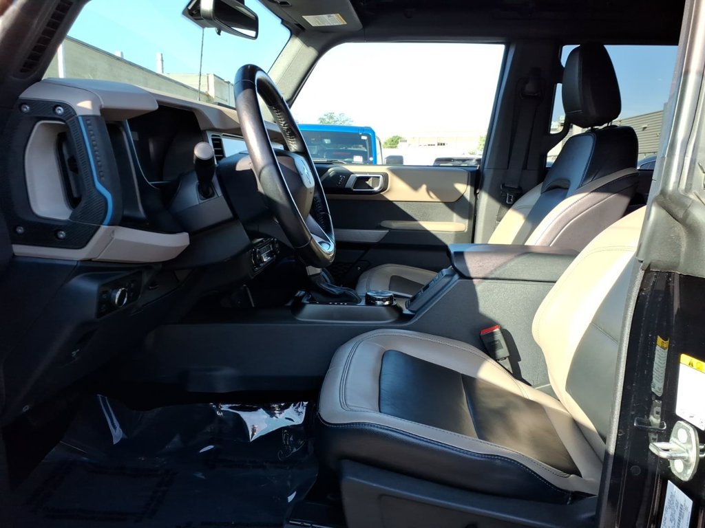 Used 2023 Ford Bronco Wildtrak AWD/4WD image 12