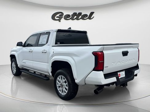 Used 2024 Toyota Tacoma SR5 RWD image 7
