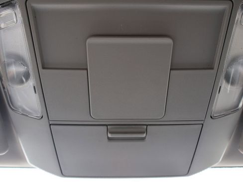 Used 2014 Toyota Tundra SR5 image 16