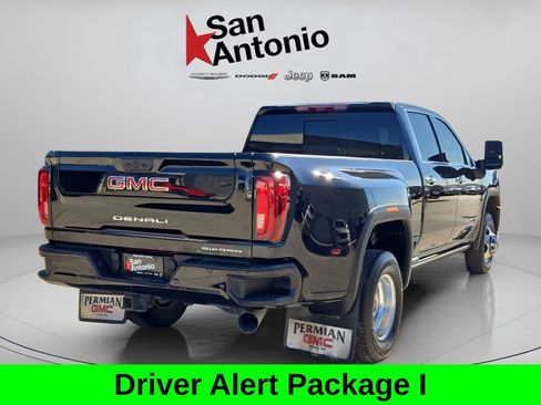 Used 2023 GMC Sierra 3500 Denali w/ Denali Ultimate Package image 8