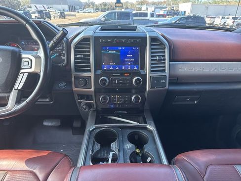 Used 2020 Ford F350 Platinum image 12