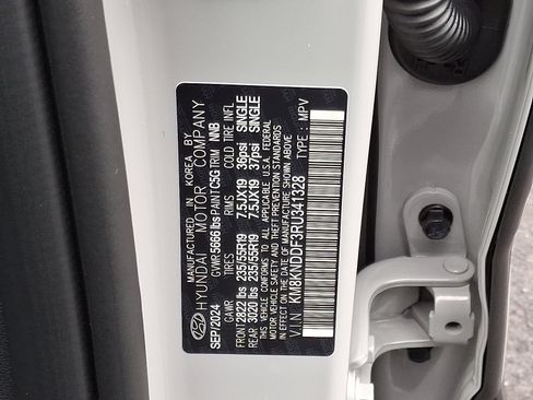 New 2024 Hyundai Ioniq 5 SEL image 10