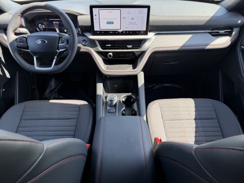 New 2026 Ford Explorer ST-Line AWD/4WD image 9