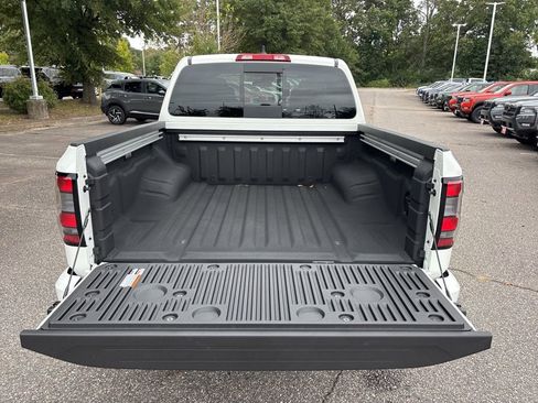 New 2026 Nissan Frontier PRO-4X w/ Pro-4x Convenience Package image 16