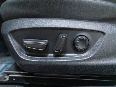 Used 2023 Toyota Camry SE image 21