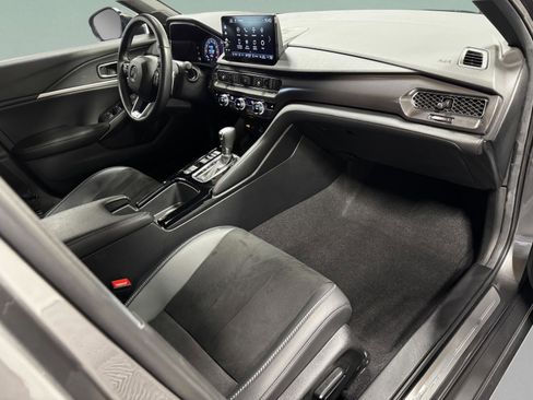 Certified 2024 Acura Integra A-Spec image 11